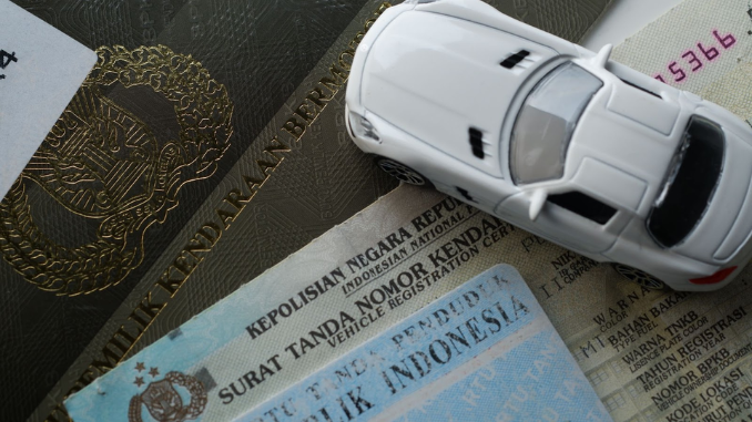Dokumen Penting saat Beli Mobil Terbaru