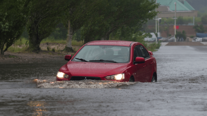 Perawatan Mobil Bekas Banjir