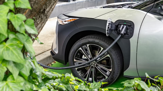 Cermati Tips Beli Mobil Listrik Bekas Agar Tak Salah Beli