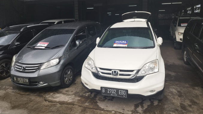 Cara Menilai Harga Pasar Mobil Bekas